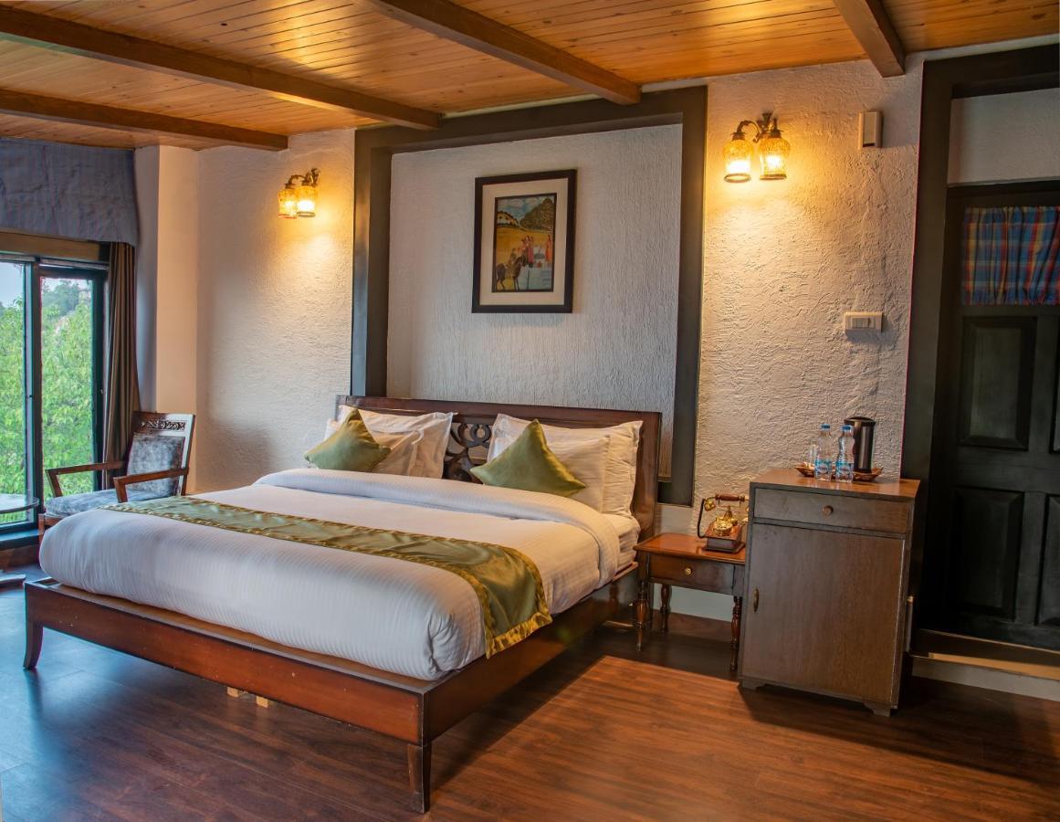Ilbert Manor Hotel Mussoorie Ngoại thất bức ảnh