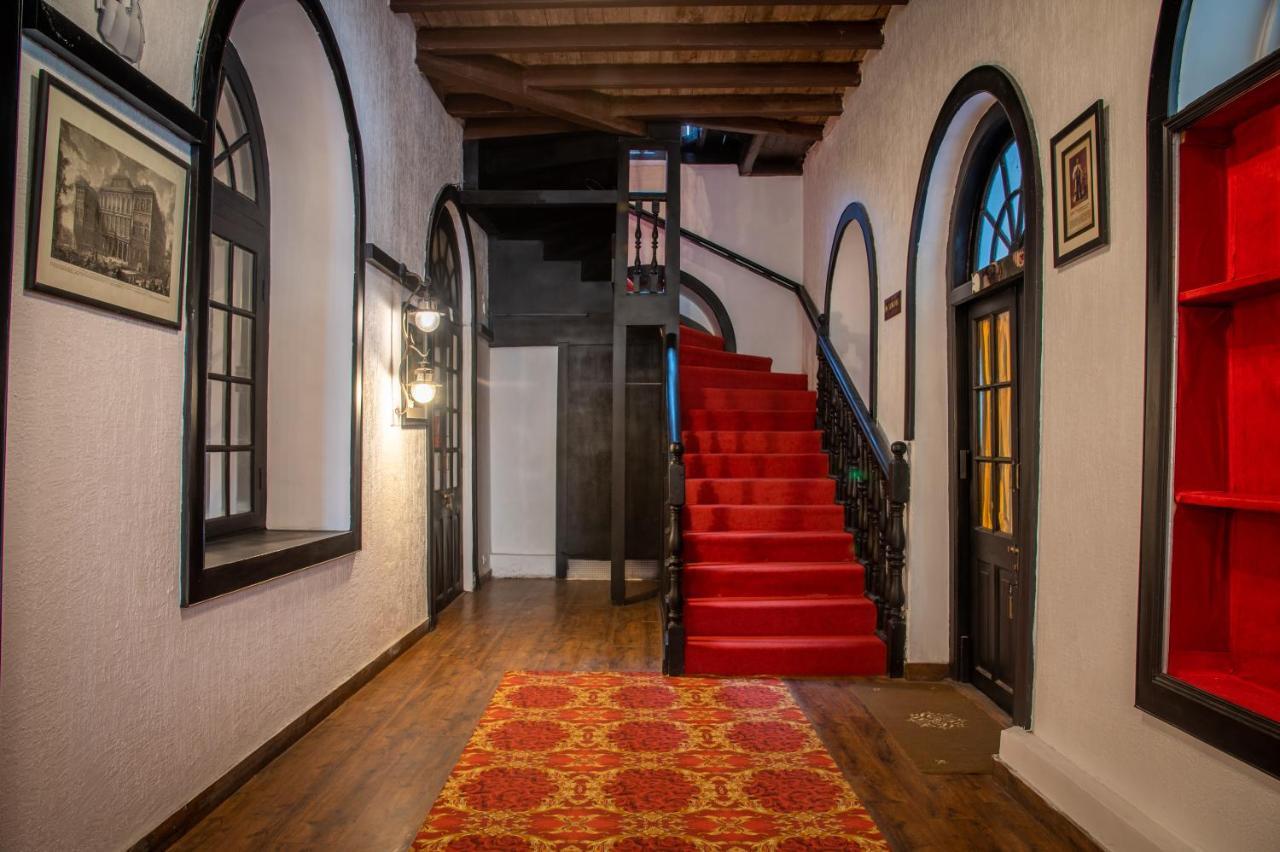 Ilbert Manor Hotel Mussoorie Ngoại thất bức ảnh