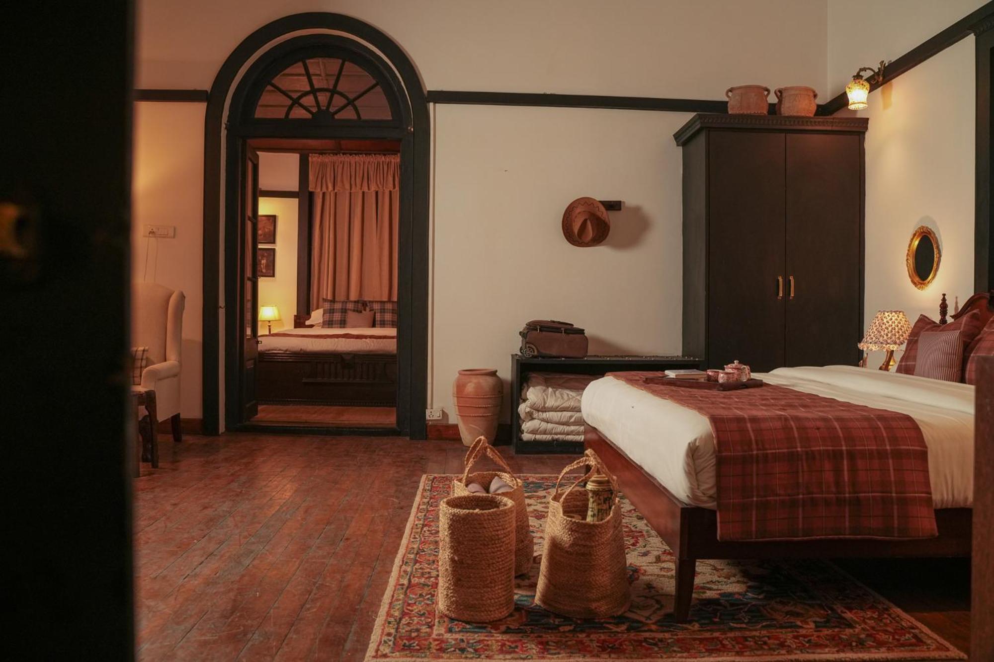 Ilbert Manor Hotel Mussoorie Ngoại thất bức ảnh