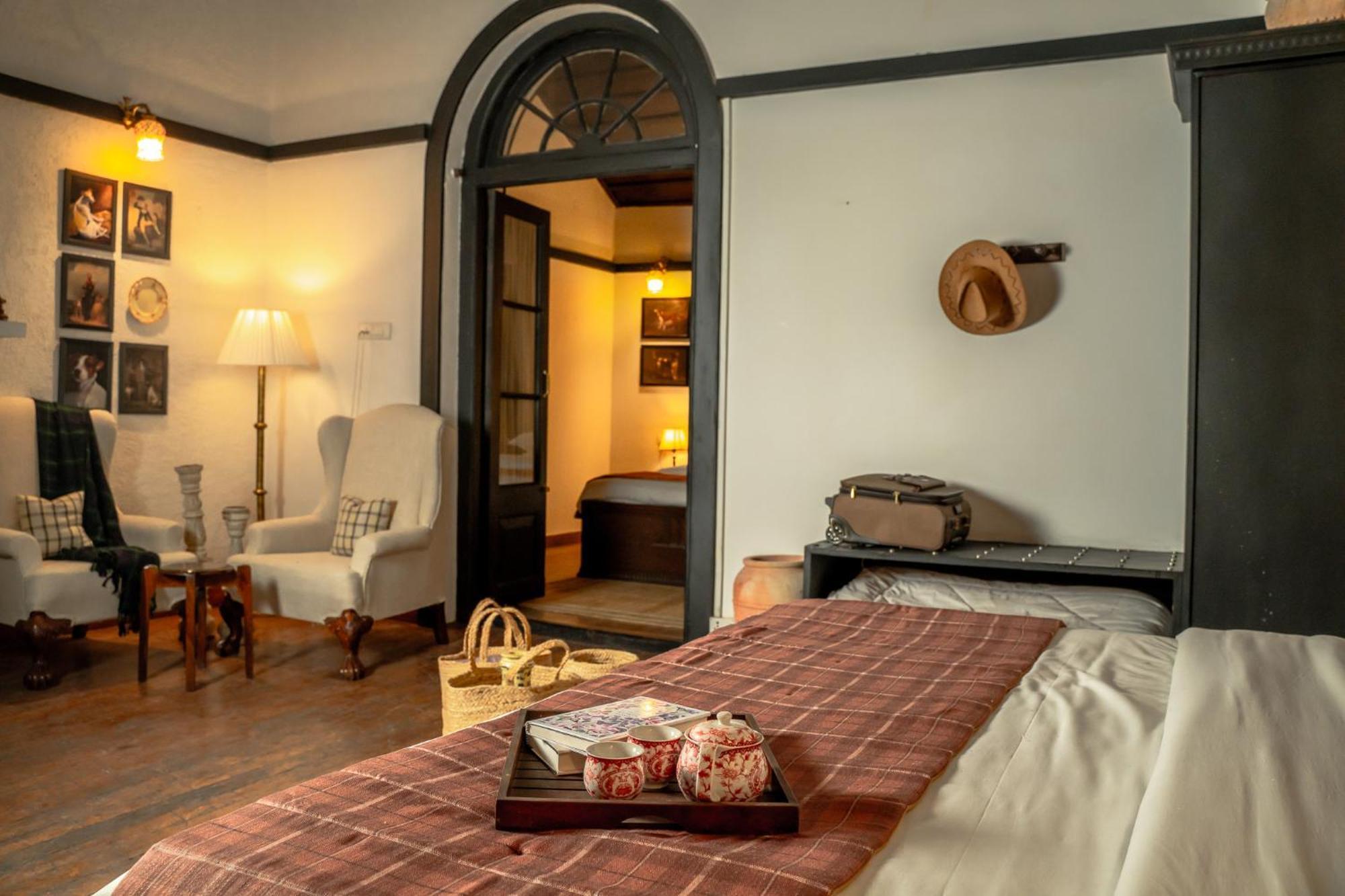 Ilbert Manor Hotel Mussoorie Ngoại thất bức ảnh